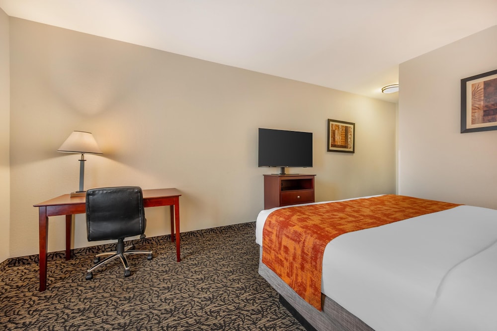 غرفة قياسية بسرير كينج، Best Western Plus Boulder Louisville 8/10