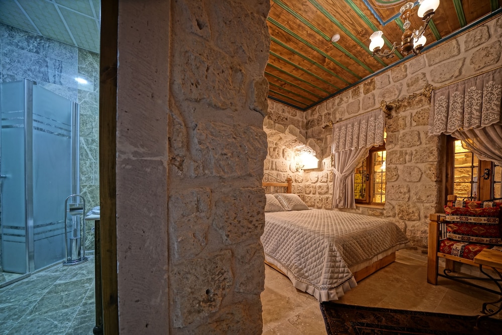 Cappadocia Cave Lodge 12/50