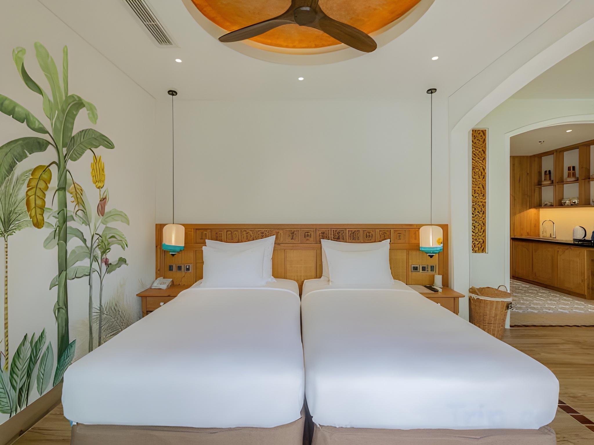 Studio, Twin Beds, Balcony