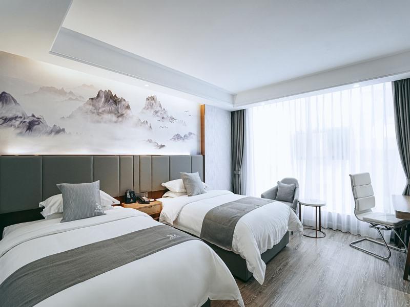 GreenTree Eastern Anshun Town Huangguoshu Avenue Jinhui Xindu Hotel 24/50