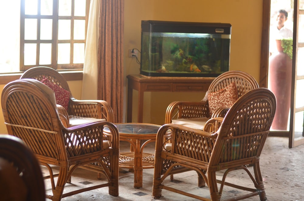 INDISMART WOODBOURNE RESORT 30/50