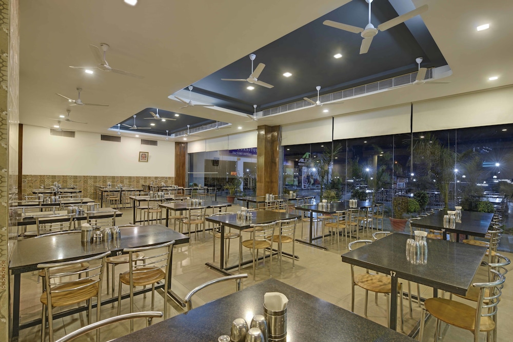 Hotel Highway King Bagru 11/27