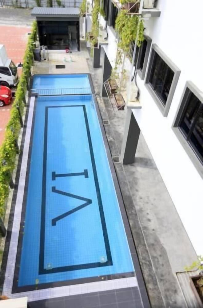 VI Boutique Hotel 29/36