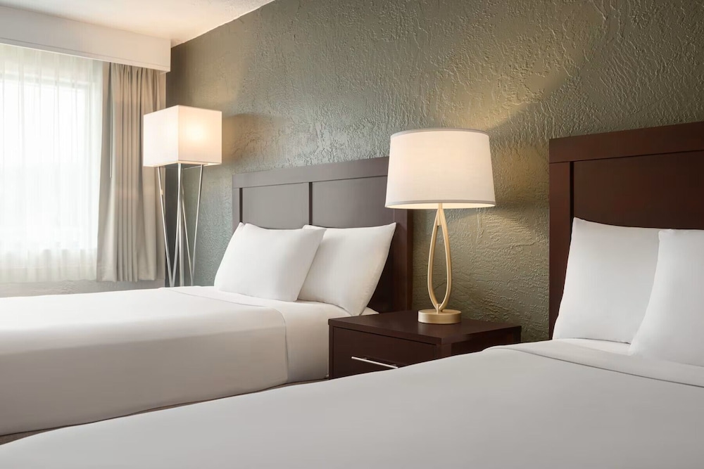 Mai Hana Hotel and Suites International Drive photo2