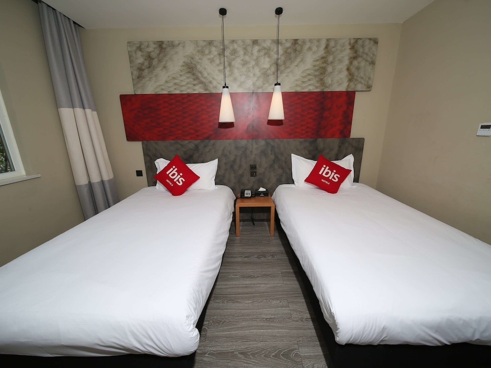 ibis Chengdu American Center Hotel 10/21