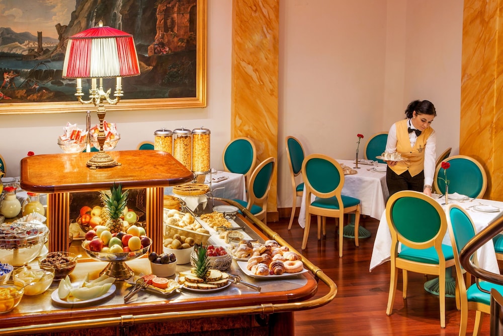 Hotel La Residenza 49/56