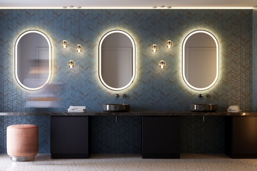 Luxembourg Marriott Hotel Alfa 12/56