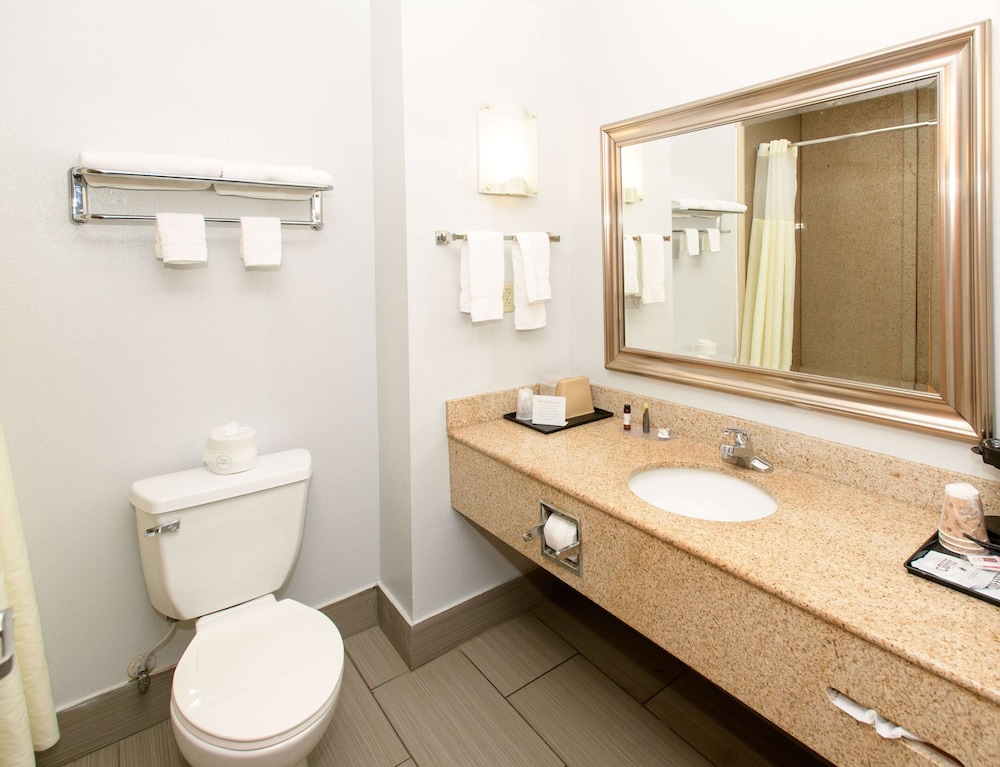 Home Town Inn Ringgold 54/55