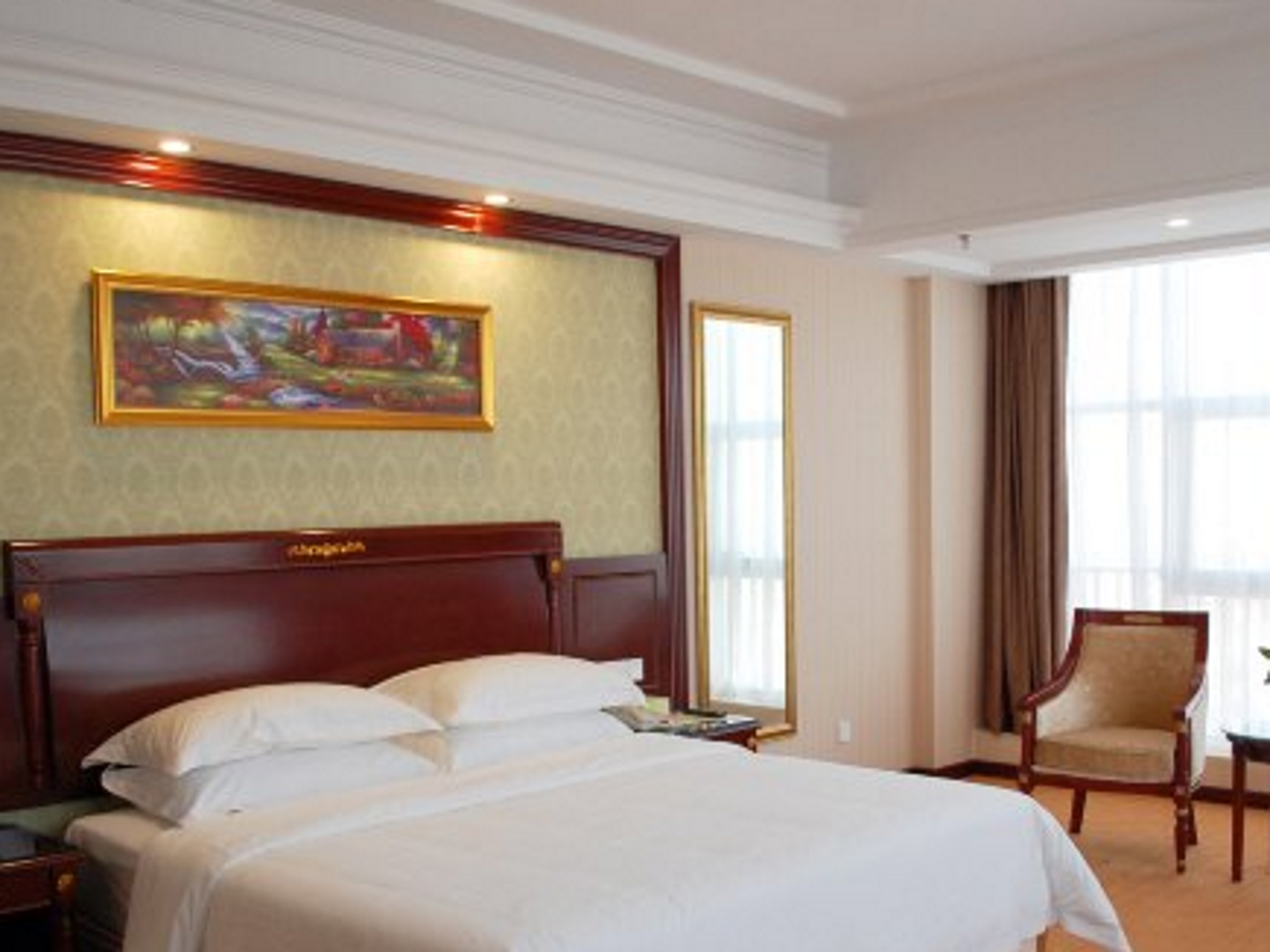 Vienna Hotel Qingdao Jiaozhou Branch 8/19