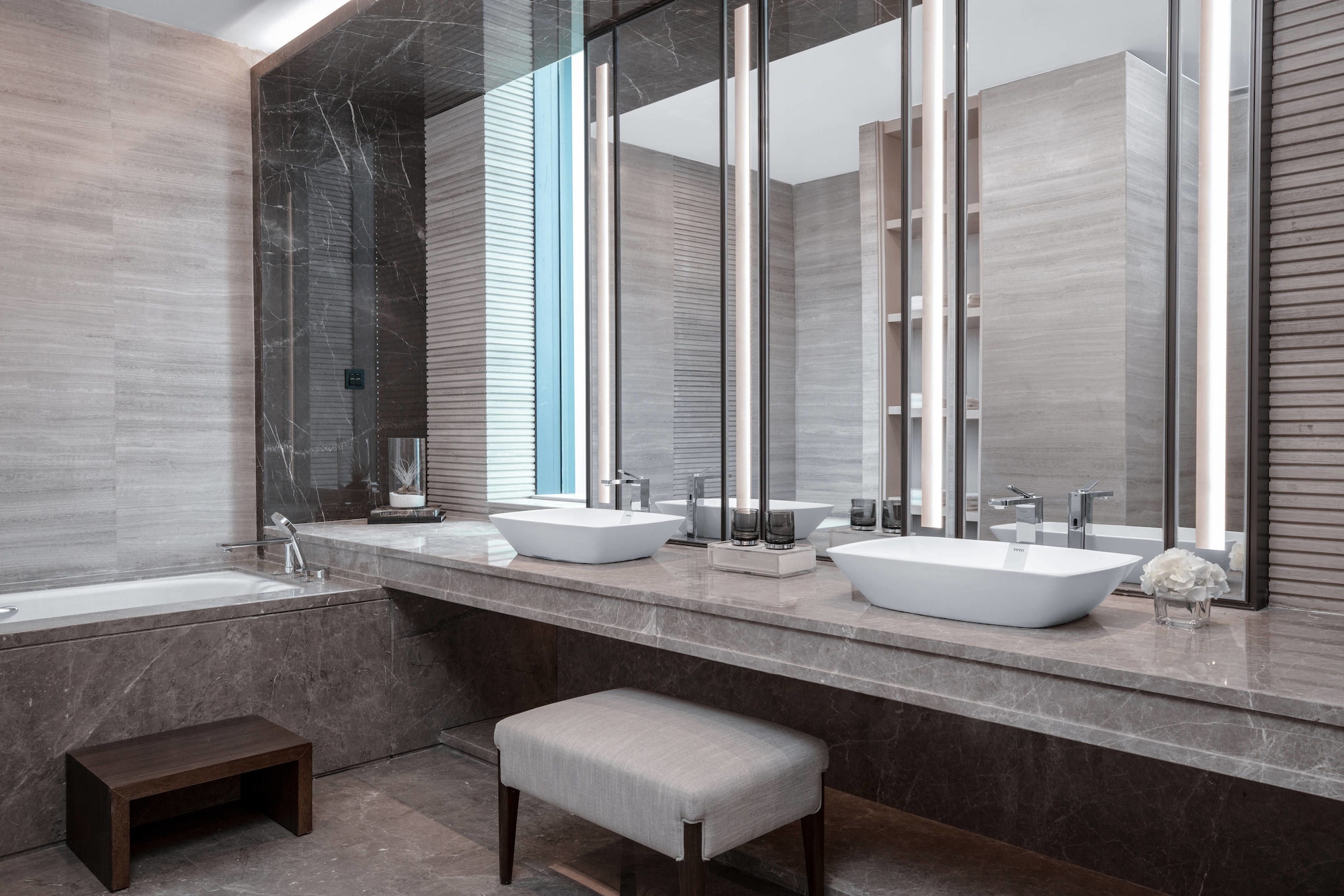 جناح تنفيذي بسرير كينج، Courtyard by Marriott Suzhou Mudu 3/5