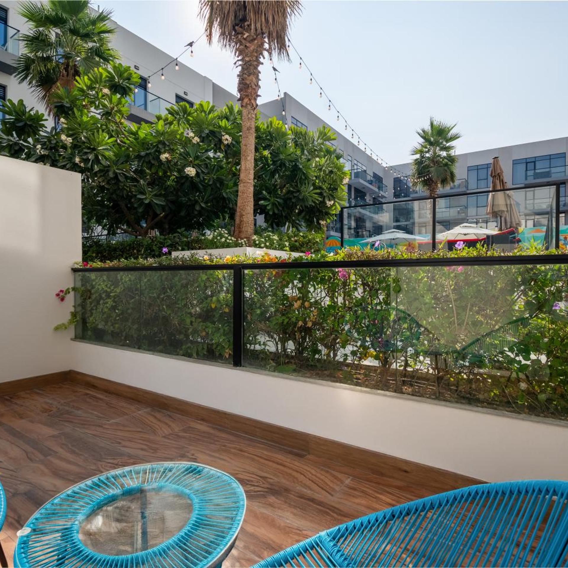 izzzi life Mint Holiday Home Apartment 45/50