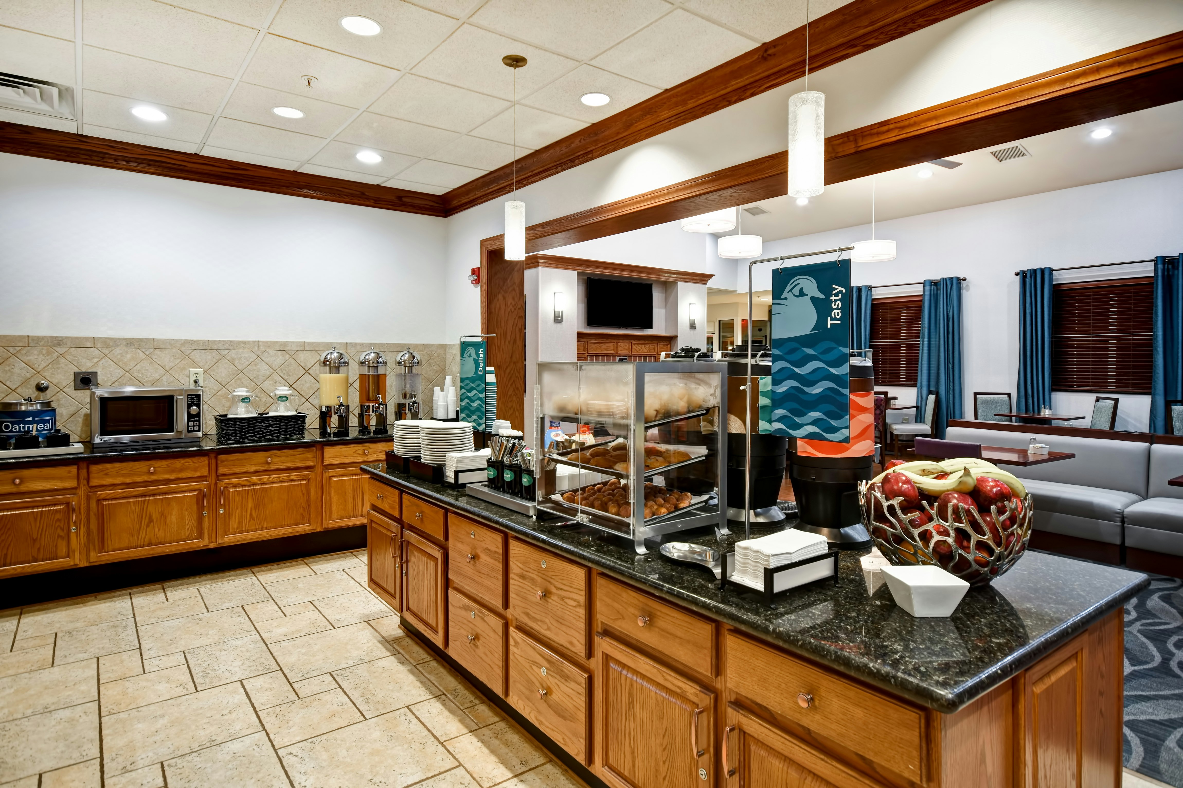 Homewood Suites By Hilton Cincinnati Milford 16/25
