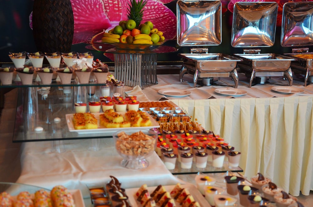 فندق كراون تاور(Crown Tower Hotel) 15/47