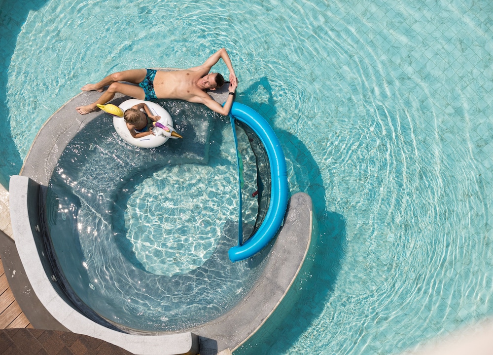 Skyview Resort Phuket 72/78