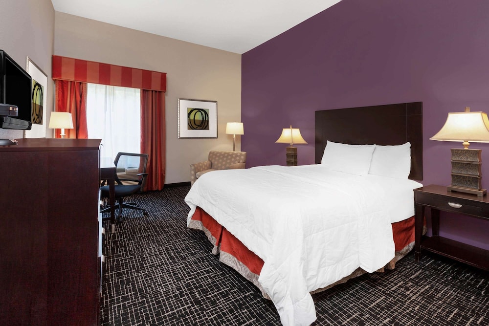 La Quinta Inn And Suites By Wyndham Lumberton 13/59