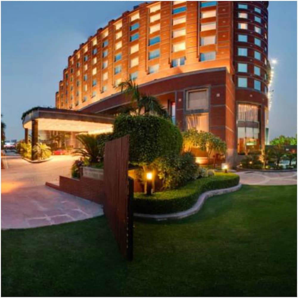 Radisson Blu Mbd Hotel Noida 46/50