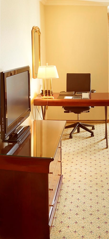 Hilton Antwerp Old Town 48/49