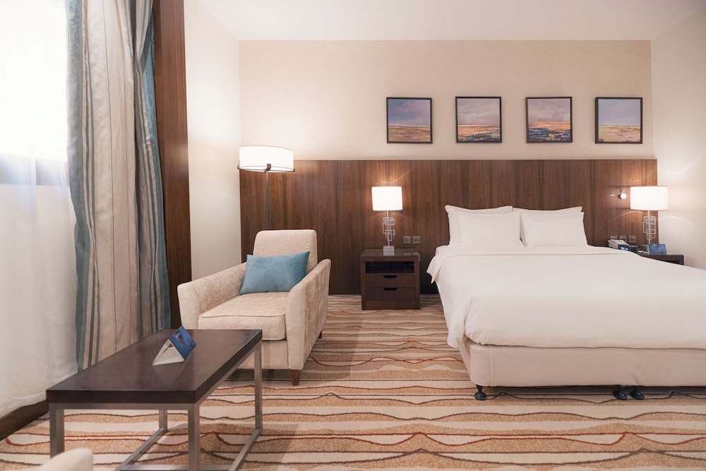 فندق راديسون بلو - بريدة(Radisson Blu Hotel Buraidah) 24/75