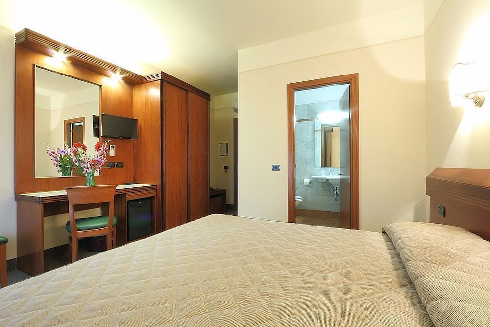 Arcadia Hotel 19/48