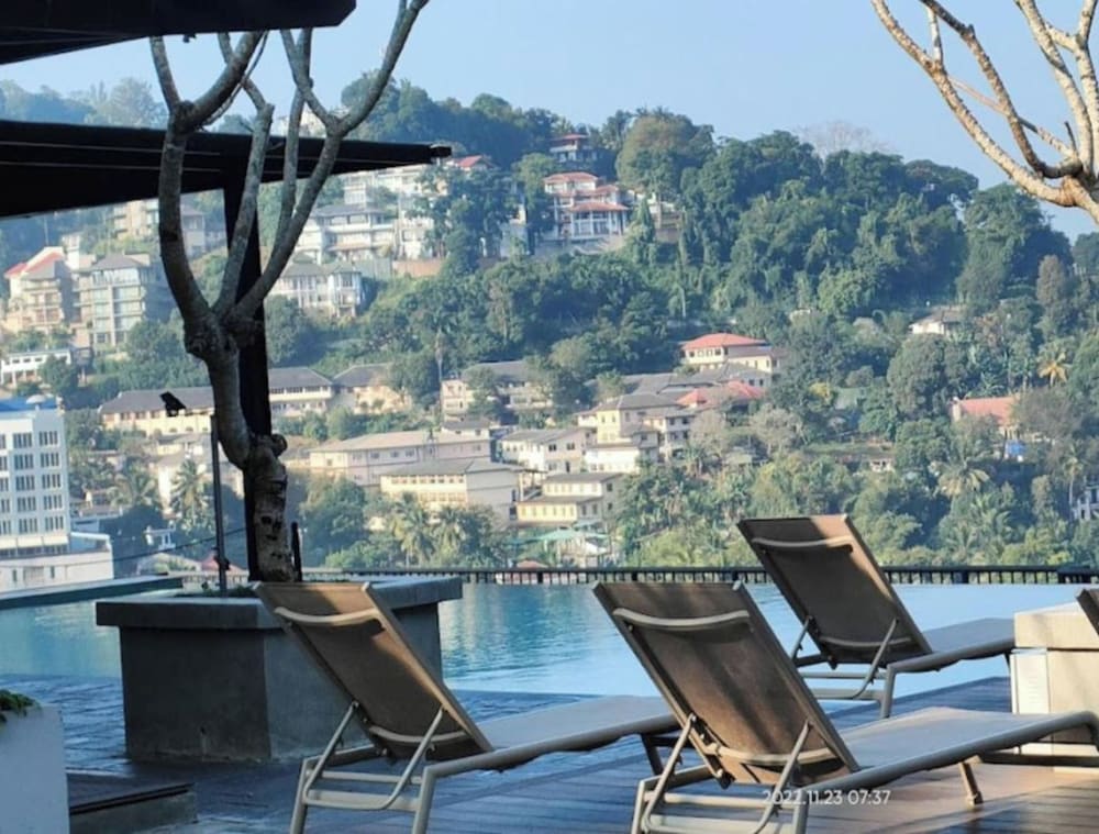 Thilanka Hotel Kandy 40/50