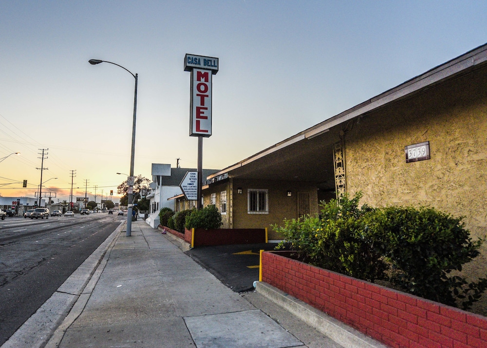 Casa Bell Motel Los Angeles Lax Airport 18/25