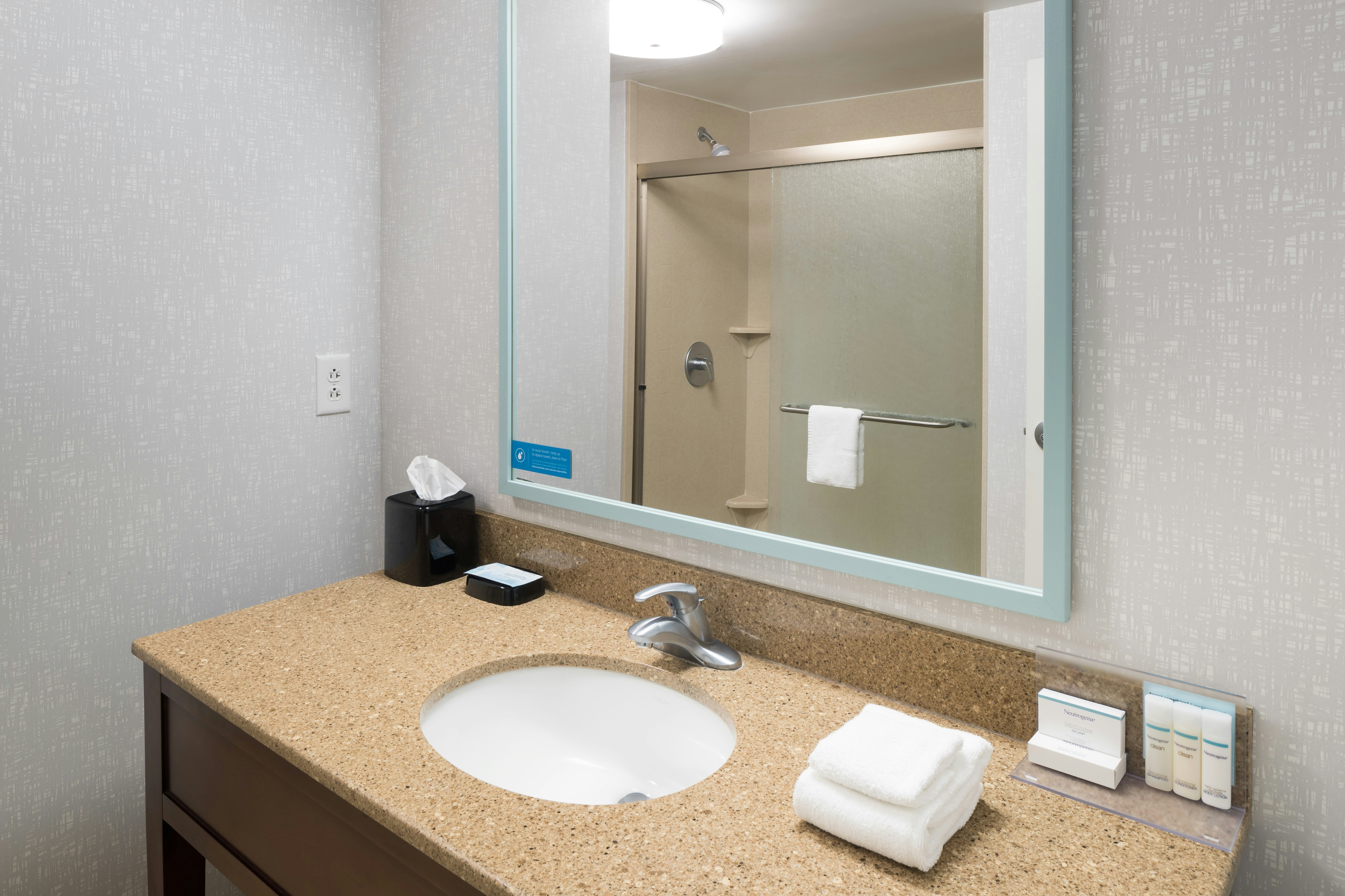 غرفة بسرير كينج، Hampton Inn New Smyrna Beach 4/6