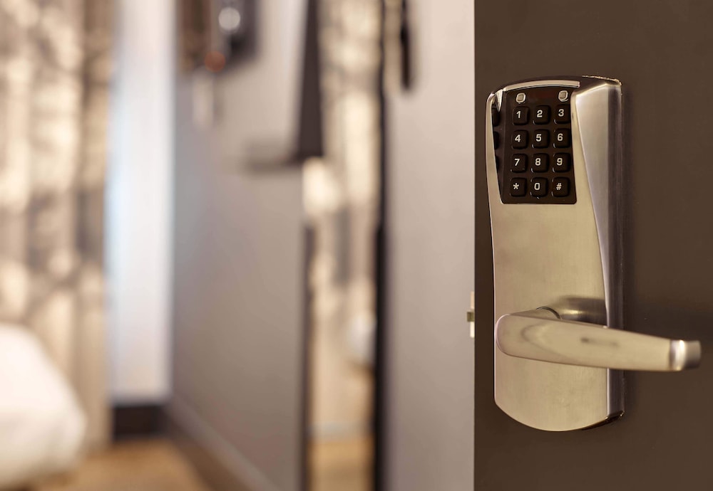 B&B HOTEL Le Havre Centre 37/61