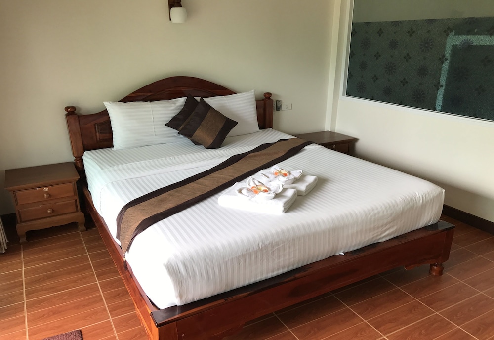 Hongte Khaolak Resort 6/26