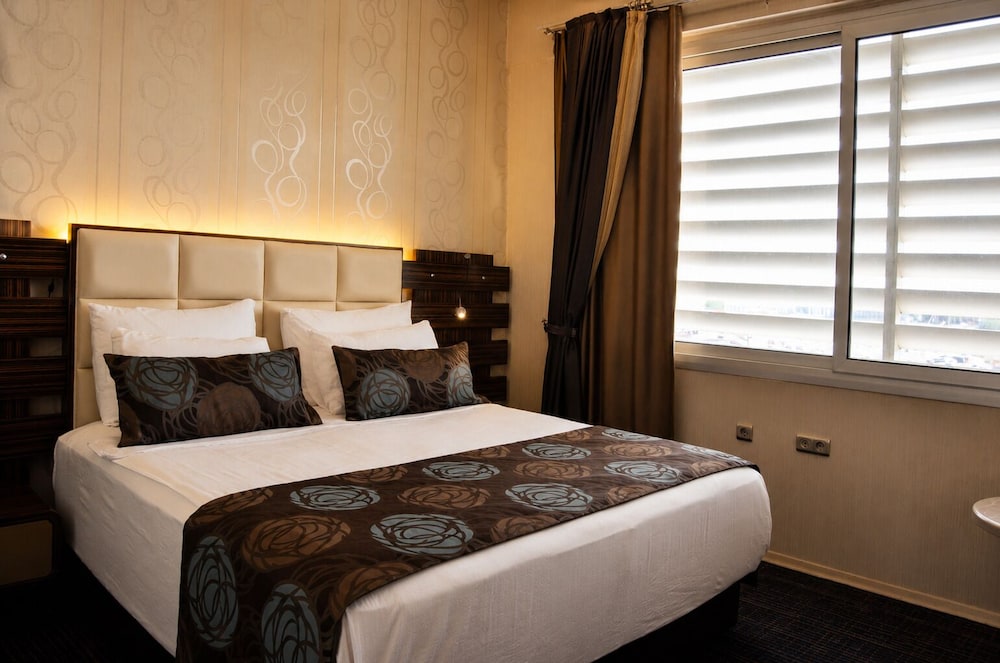 Orty Airport Hotel 20/63
