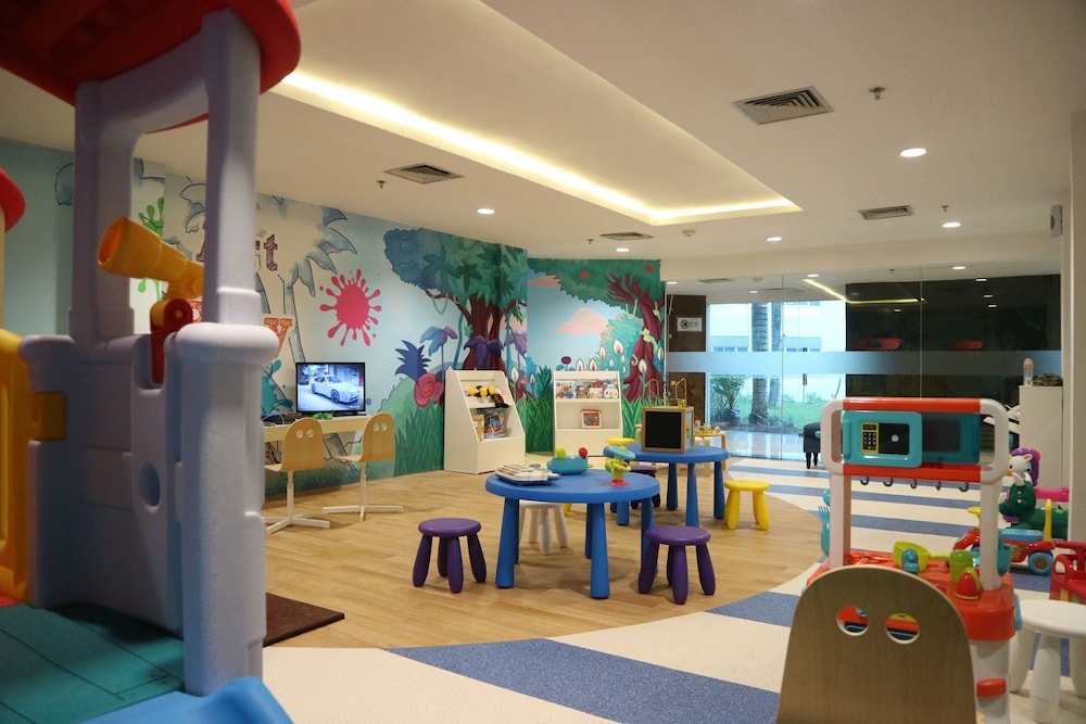 Aston Tanjung Pinang Hotel and Conference Center 44/56
