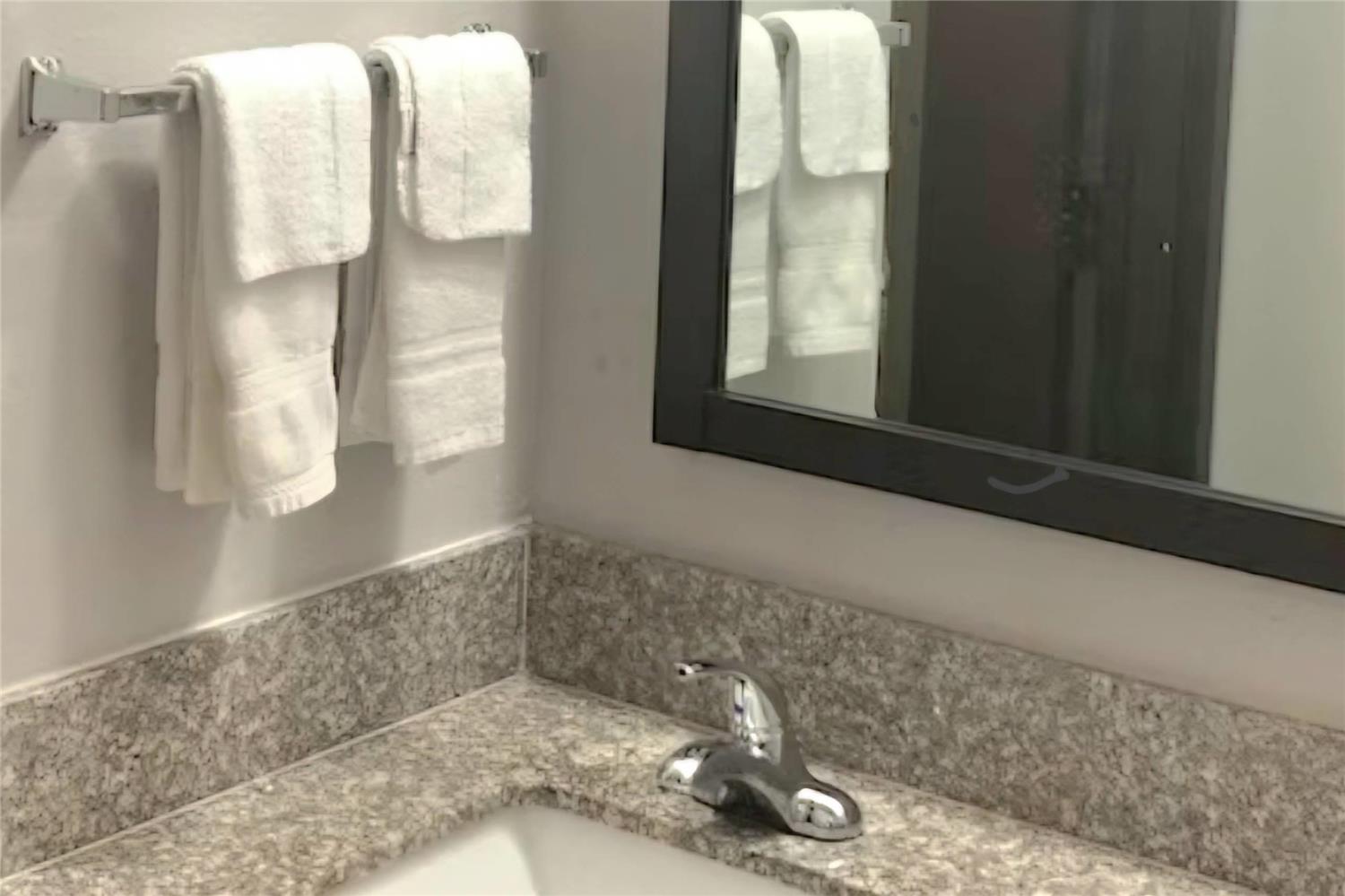 Quality Inn Dublin I-81 73/73