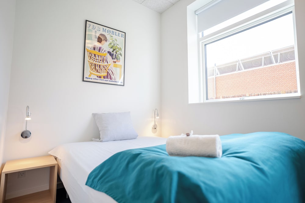 Room, Double Bed