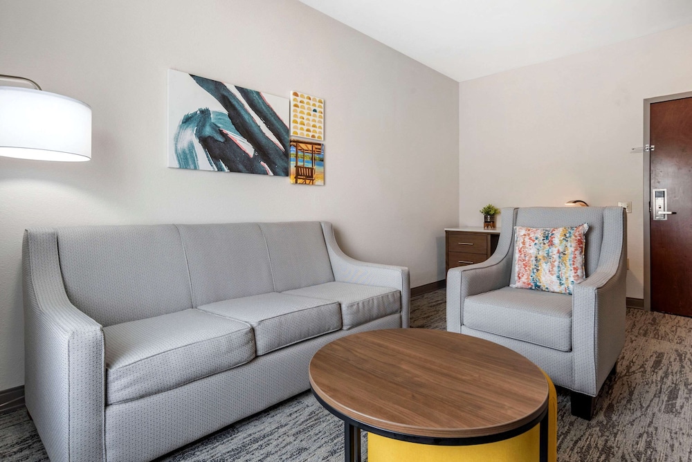 TRYP by Wyndham Tallahassee North I-10 Capital Circle 38/63