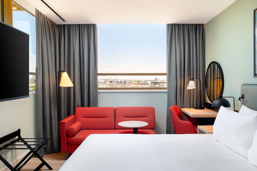Hyatt Place London City East 34/67