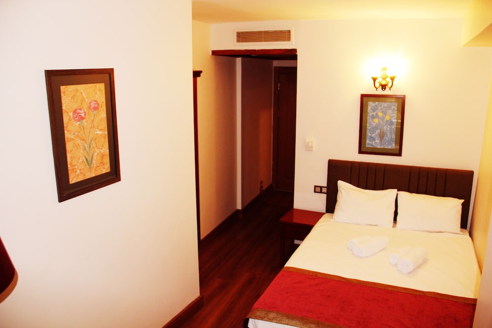 ECONOMY, DOUBLE BED