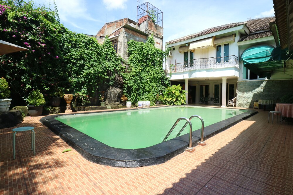 Villa Sri Manganti 6/53