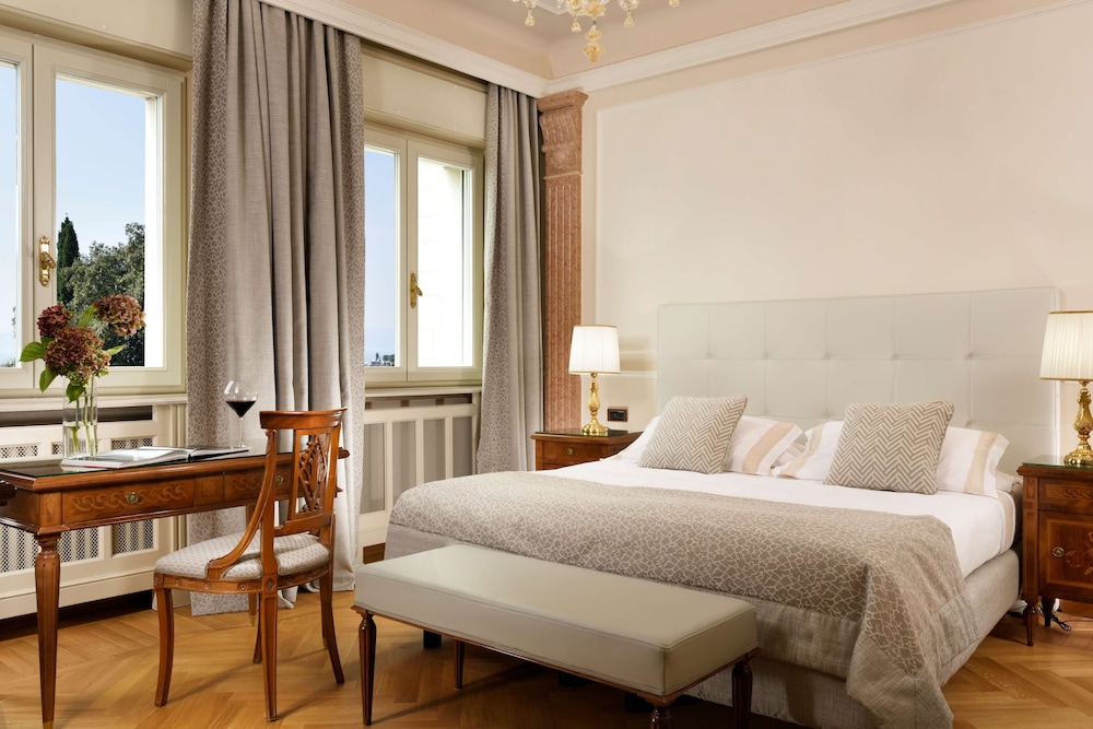 Villa Cortine Palace Hotel 13/57