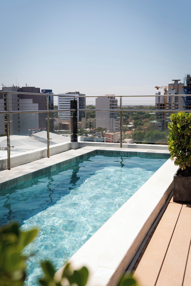HUB HOTEL ASUNCIÓN 69/72
