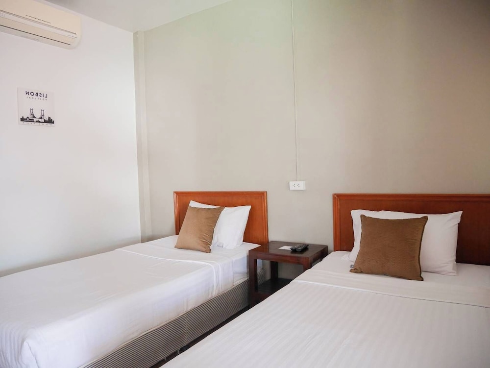 STANDARD, TWIN BEDS