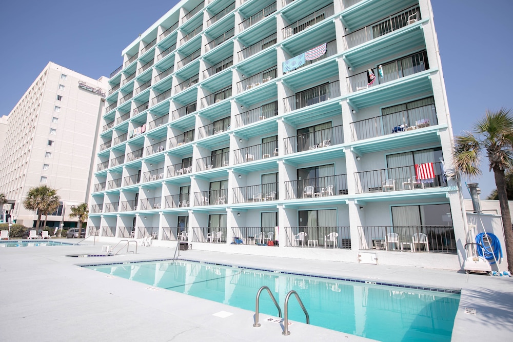 Tropical Seas Hotel 4/49