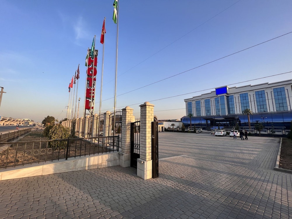 ADA Hotel Tashkent 52/58