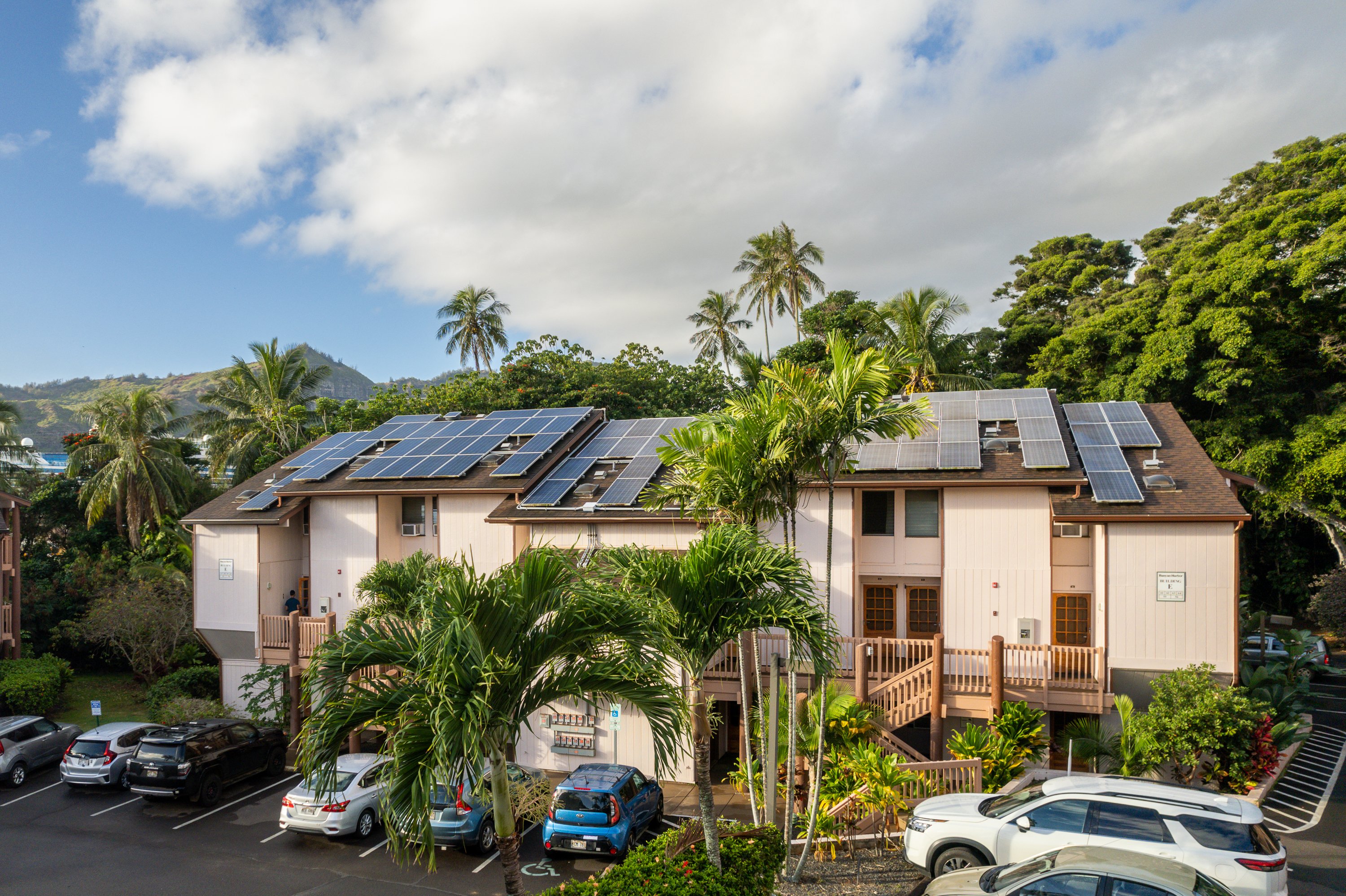 Banyan Harbor Resort 65/75