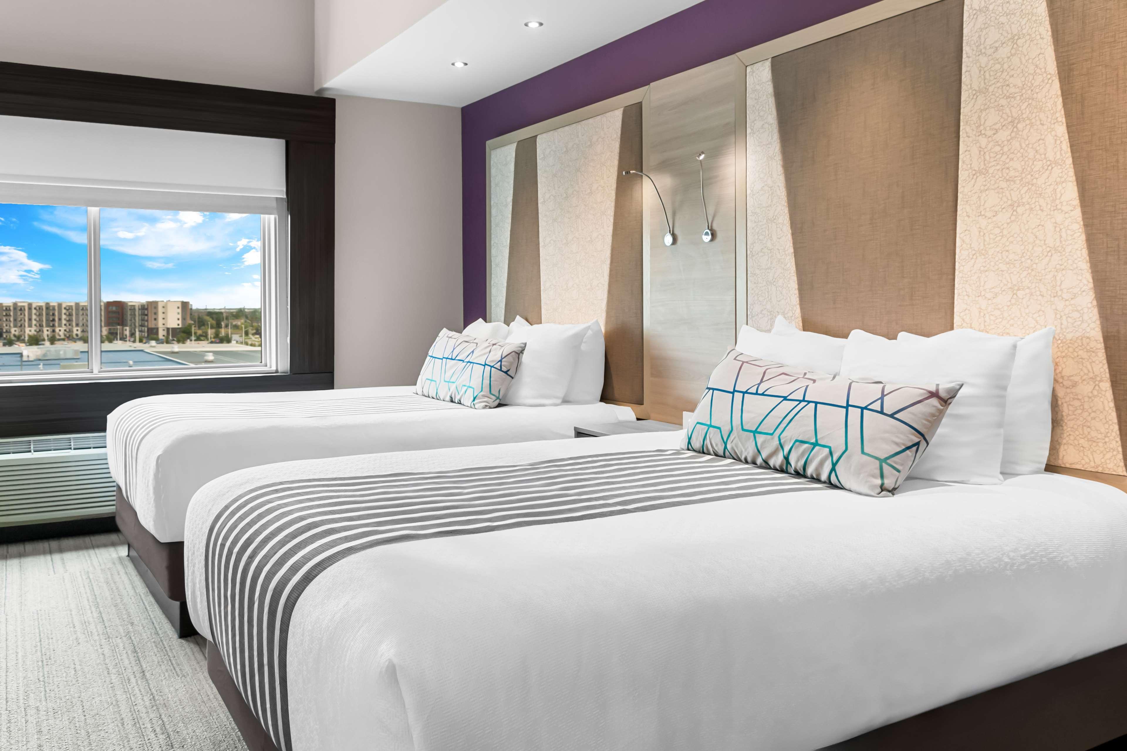 Room, 2 Queen Beds, VIP Floor