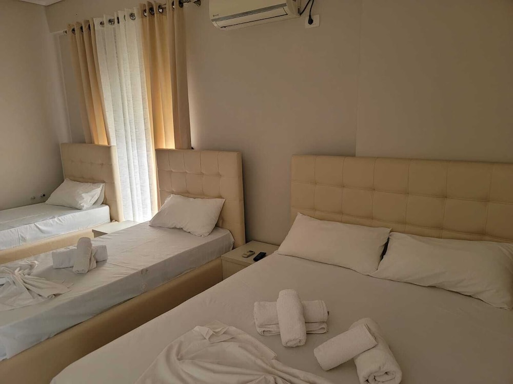 Hotel Sunrays 26/62