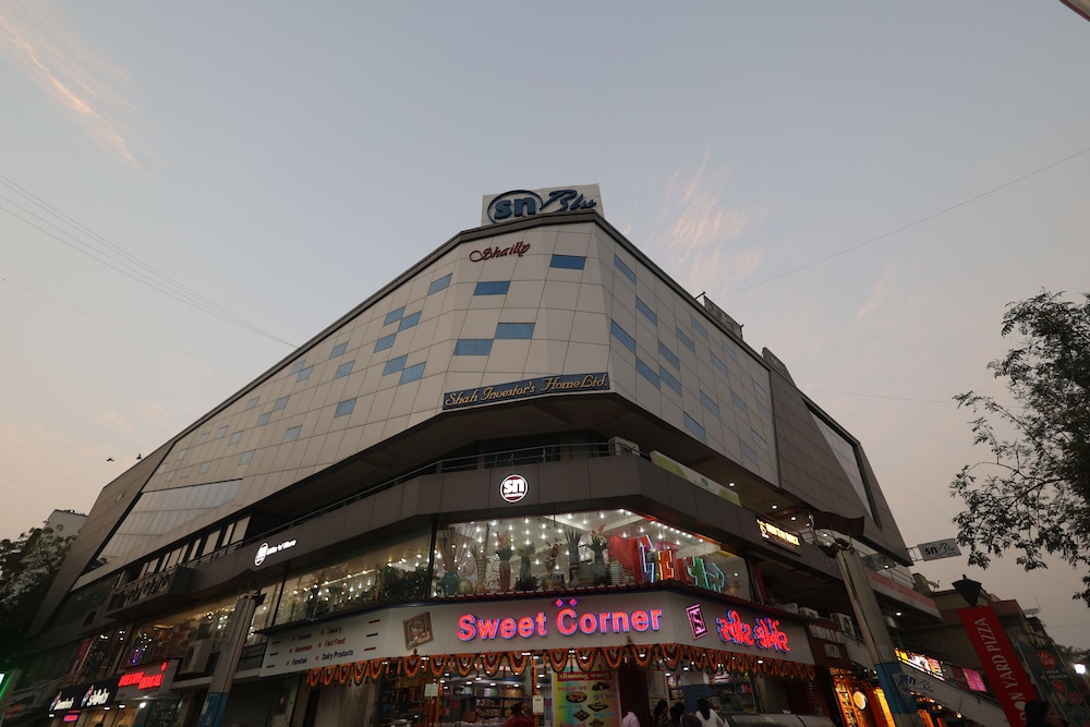 SN Blu Hotel 1/50