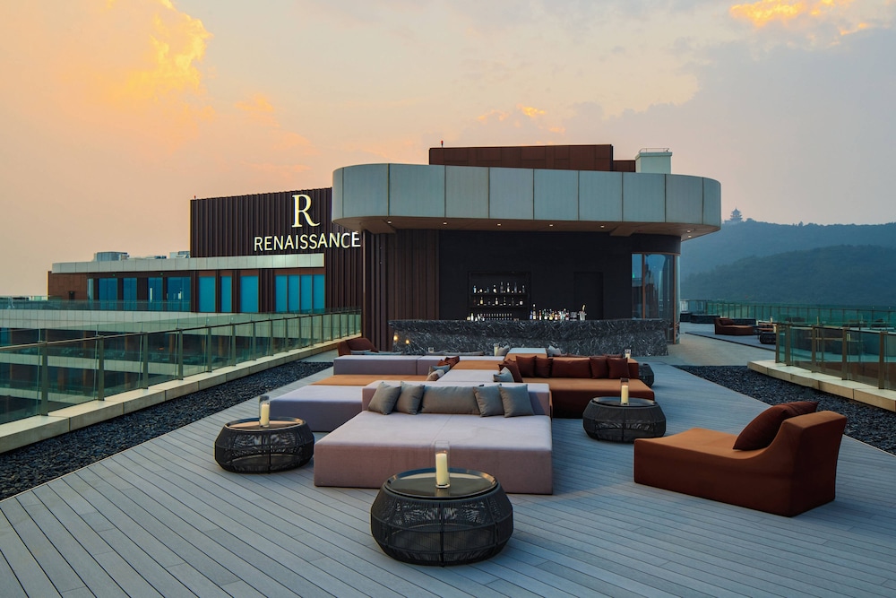 Renaissance Suzhou Taihu Lake Hotel 46/58