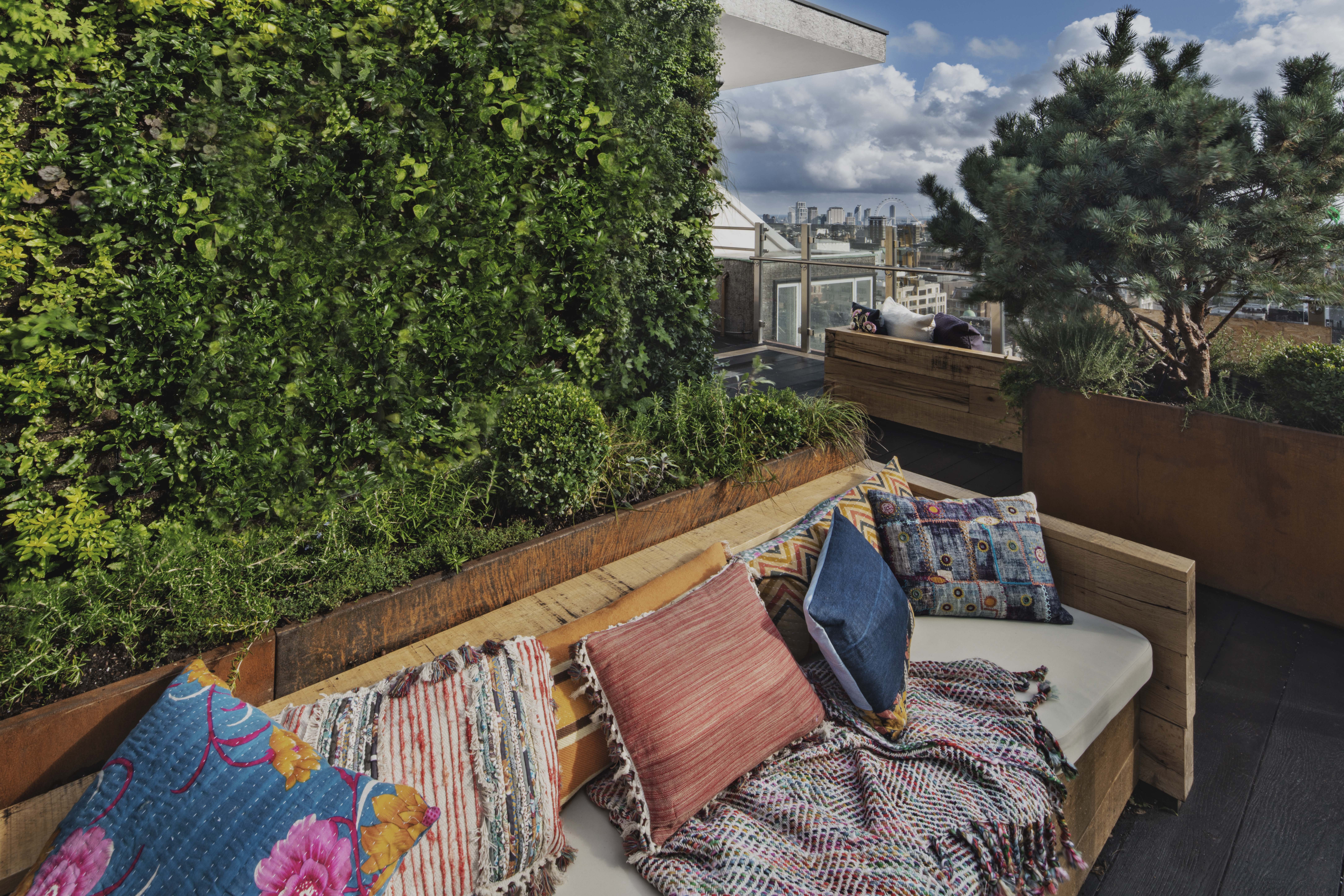 Treehouse Hotel London 18/18
