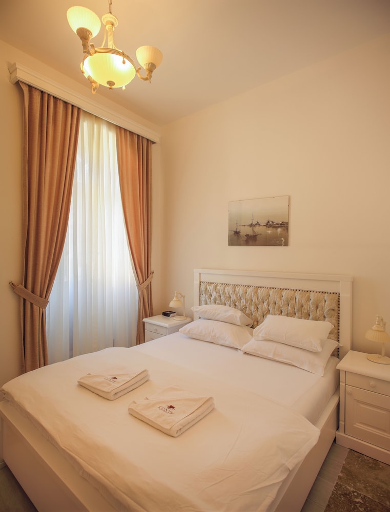 Conte Hotel 15/75