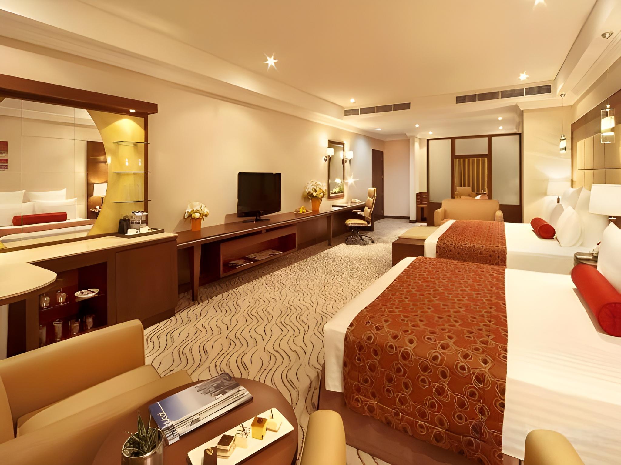 Suite, 2 Double Beds