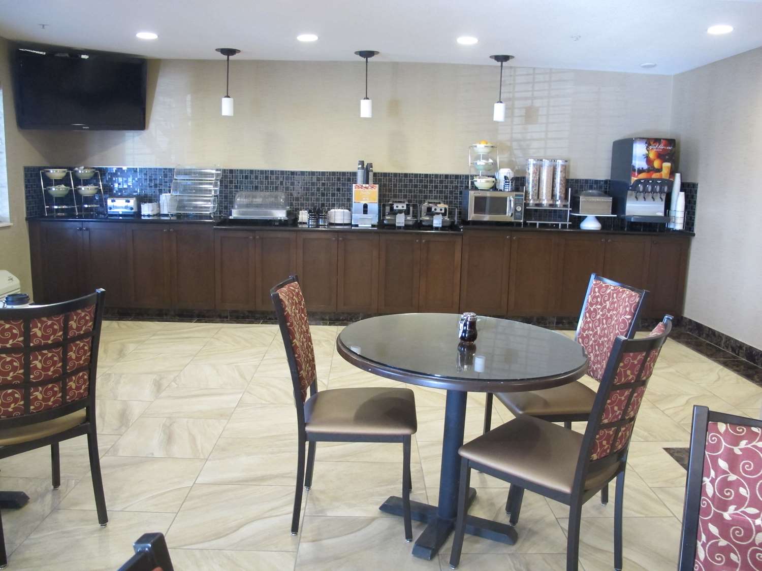 Best Western Woodland Inn 31/39